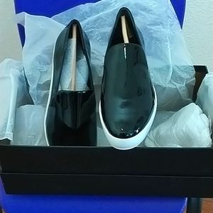 DKNY PIA PLAT SHOES